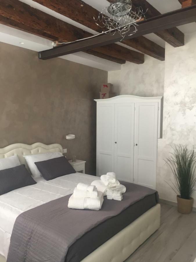 Ca Del Pape Appartement Venetië Buitenkant foto